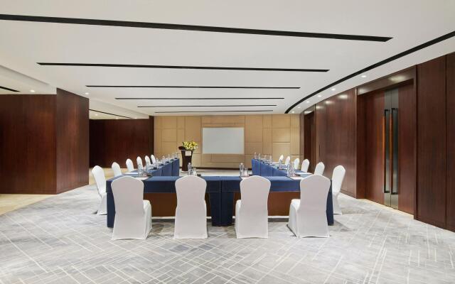 Crowne Plaza Zhuhai City Center by IHG