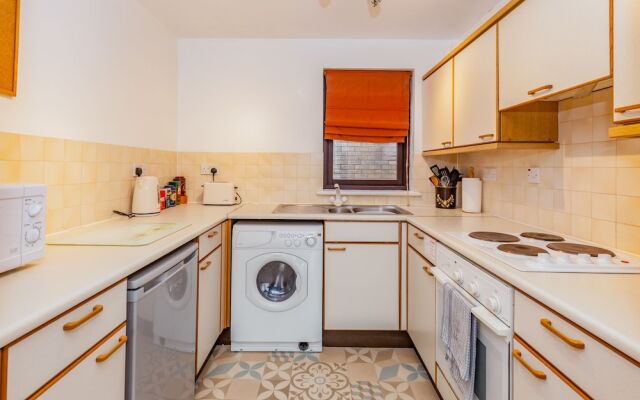 NEW Bright and Sunny Flat in Oxford City Centre