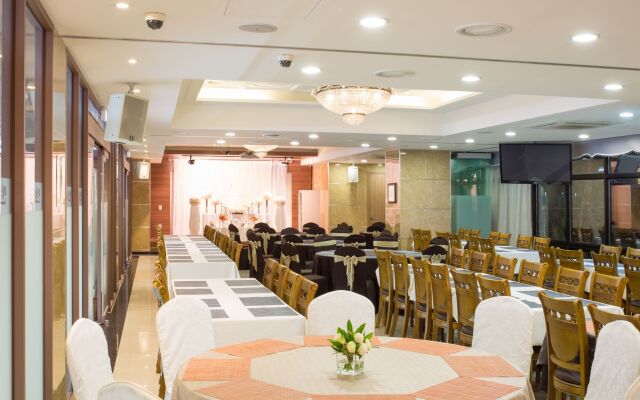 Tongyeong Anchovy tourist Hotel