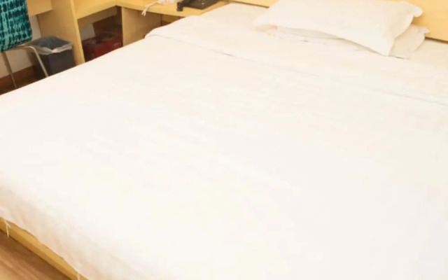 Yimi Hotel (Guangzhou Huawei R&D Center Baiyun Mopei City Branch))