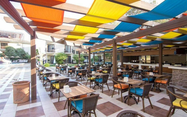 Telmessos Neva Hotel - Halal-Non Alcoholic  Hotel