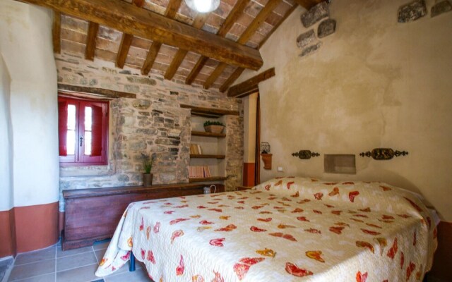 Beautiful Apartment in Villagrande di Monteco With 2 Bedrooms