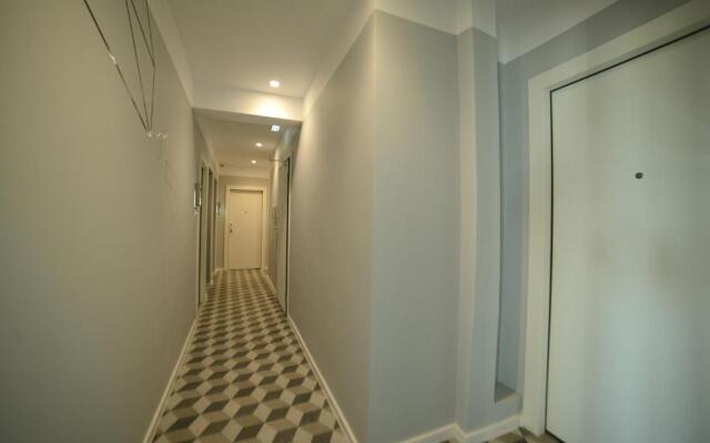 Mazi7thFloor #3