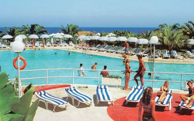 Blue Horizon Hotel