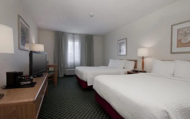 Country Inn & Suites  Fairview Heights IL