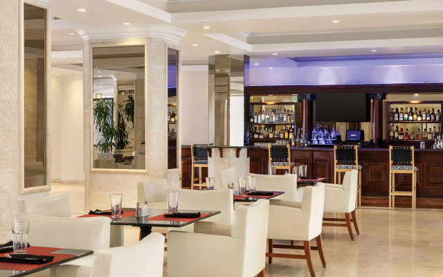 Radisson Resort Miami Beach