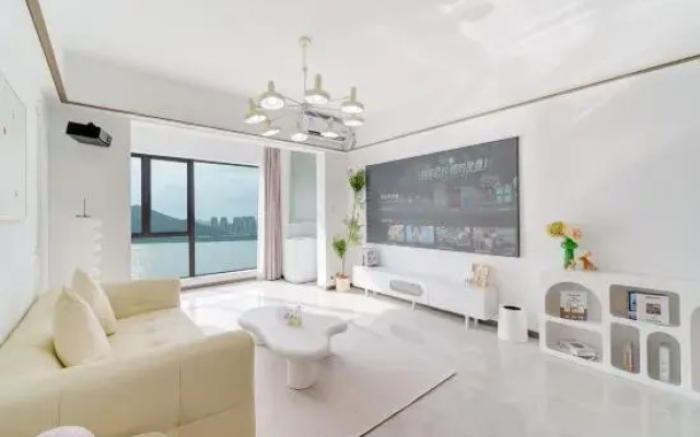 Breeze Homestay