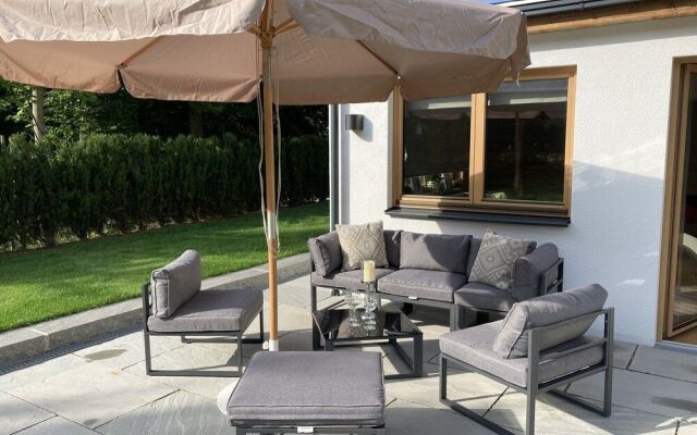 Hahnenkamm Suite Deluxe Ski-In Ski-Out