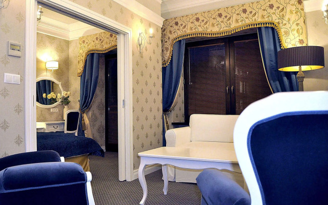 SleepWalker Boutique Suites