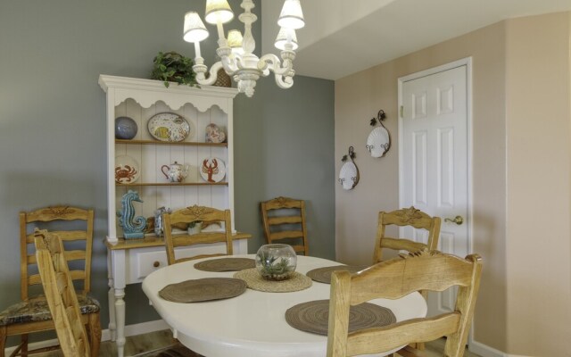 307 Casa Bella 2 Bedroom Condo by Redawning