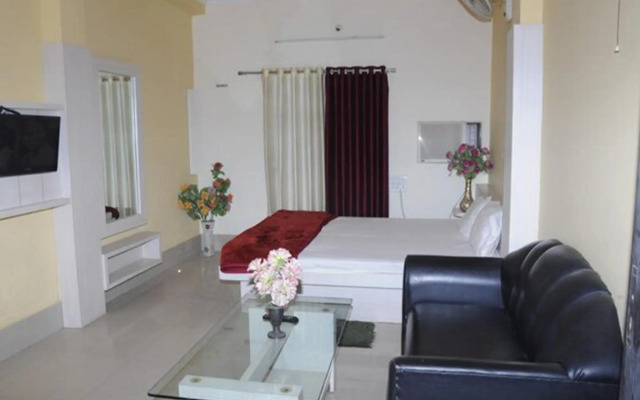 Goroomgo Maurya Royal Sasaram