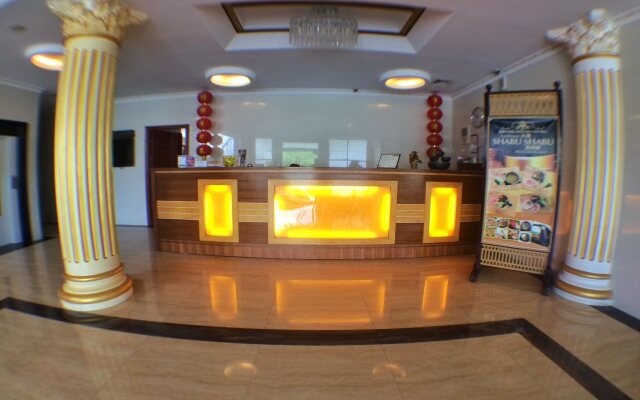 Grand Hoyah Hotel