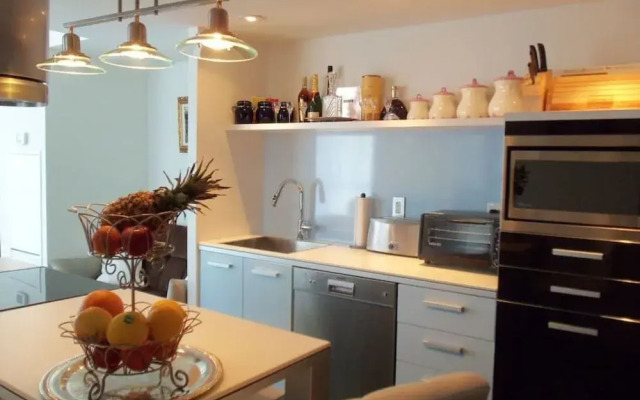 Toronto Suite Rentals - Panorama
