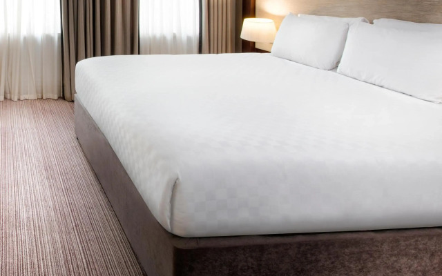 Leonardo Hotel Cardiff