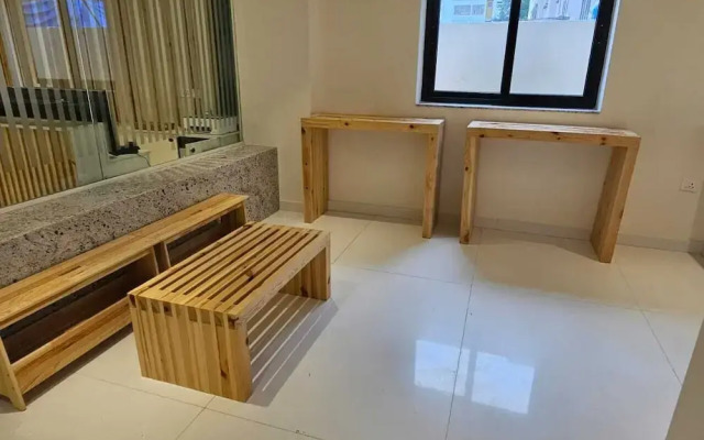 Western Suites