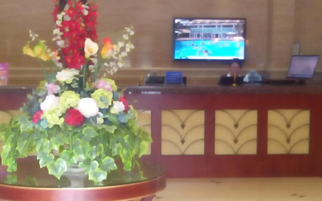GreenTree Inn Jiaxing Pinghu Zhapu Jiulong Mountain Express  Hotel