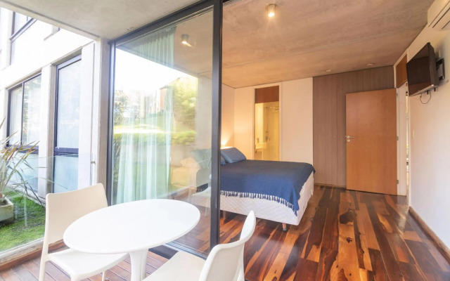 Oceana Suites Be House