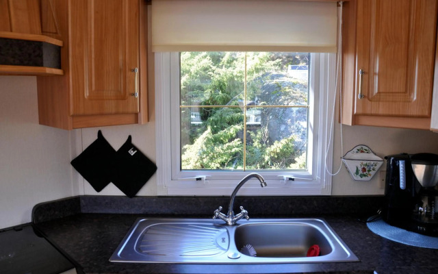 Saltviks Stugby & Camping