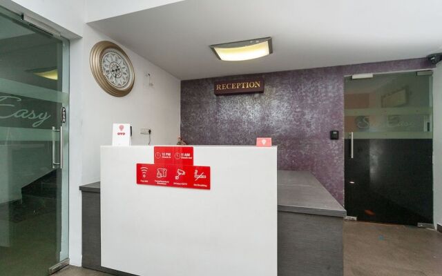 OYO 37832 Stay Easy Spm