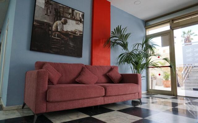 Apartamentos Pirámides