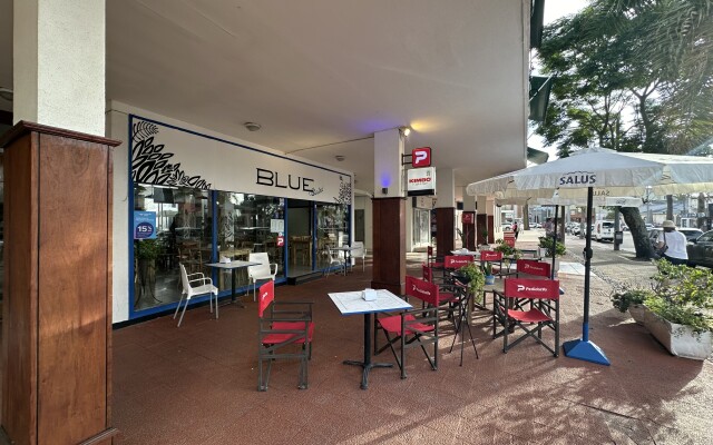 Hotel Azul by MH