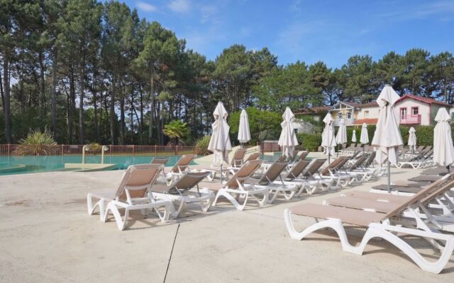 Domaine Golf Resort 28628