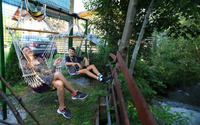 Pensiunea Dealul Frumos