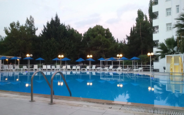 Flora Suites Hotel - All Inclusive