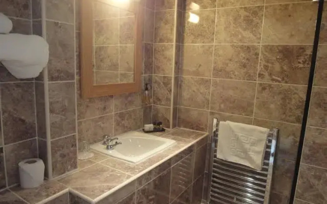 The Treebridge Hotel