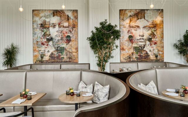 Daxton Hotel Birmingham, Curio Collection by Hilton