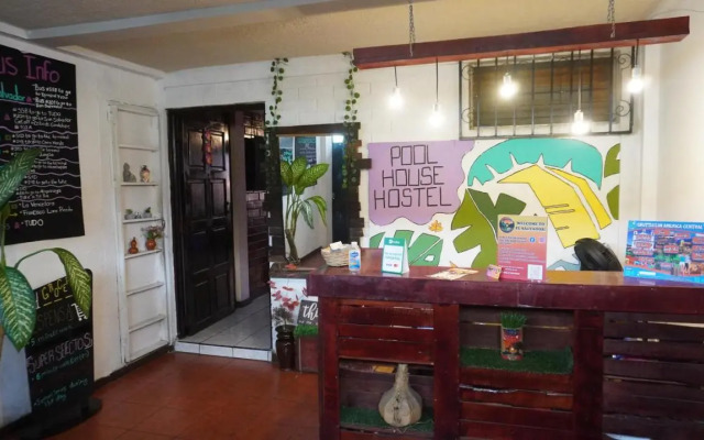 Pool House Hostel
