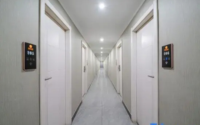 Kuanhong Holiday Hotel