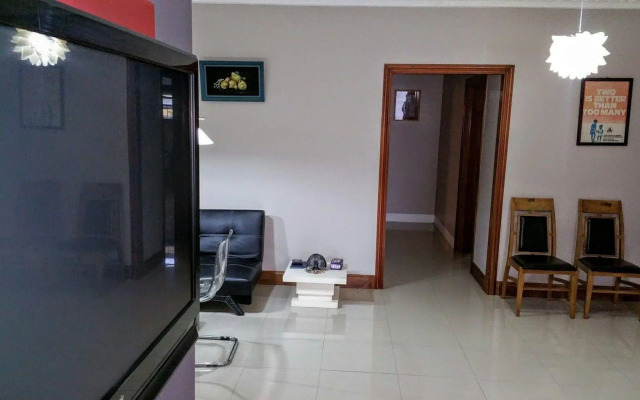 Modern London Decor Guest Apartments