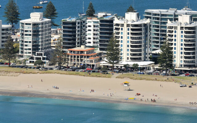 The Pavilions Beachfront Apartments