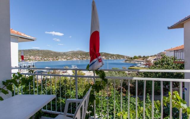 Jere - 30 m From Beach - A2