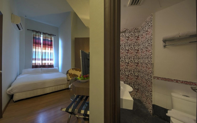 Arenaa Deluxe Boutique Hotel