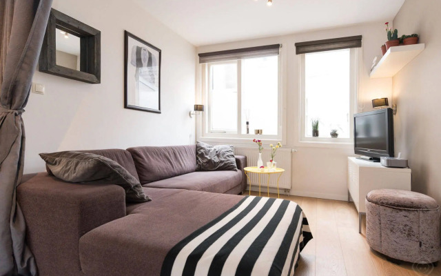 Nieuwezijds Apartments