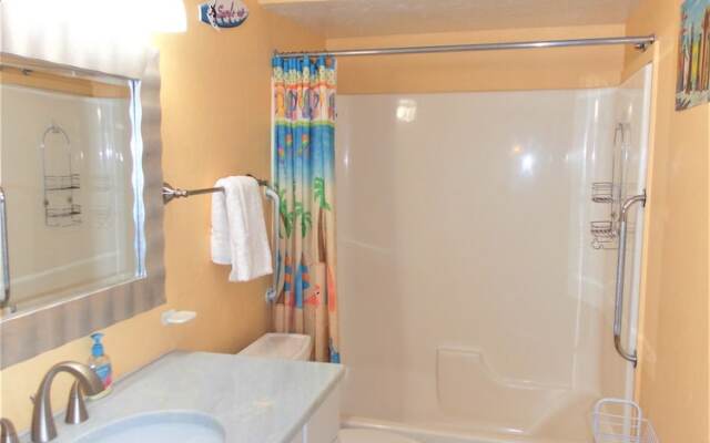 Seaside 2 Bedroom Apts