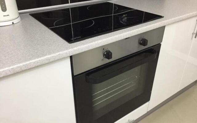 Lux 3-Bedroom Apartment in Most City Area