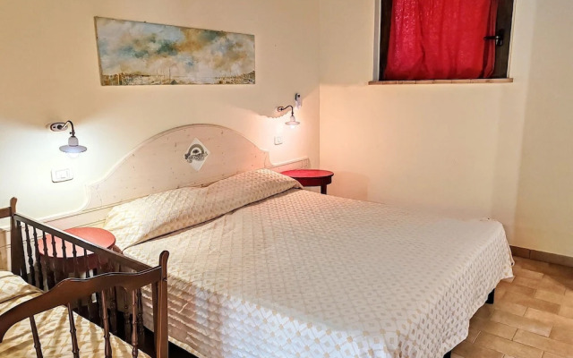 Farmhouse in Marche With Pool & Wine Tours