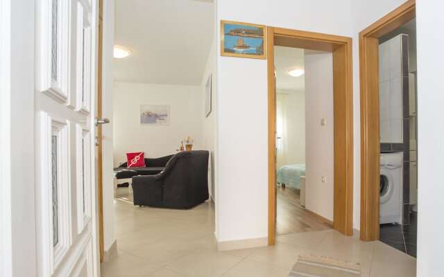 Holiday House Leonida