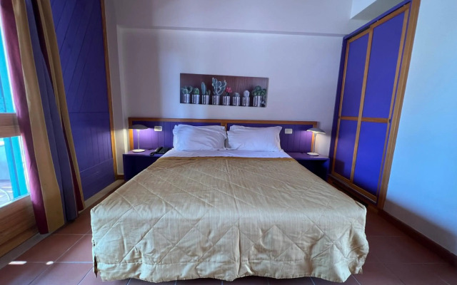 Victor Country Hotel