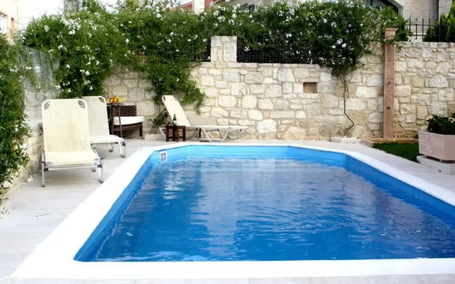 Heraklion Twins House - Private Pool Retreat