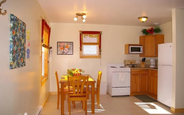 Sea Parrot Ocean View Resort