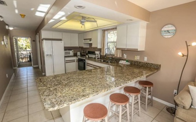 154 Connecticut Villa B