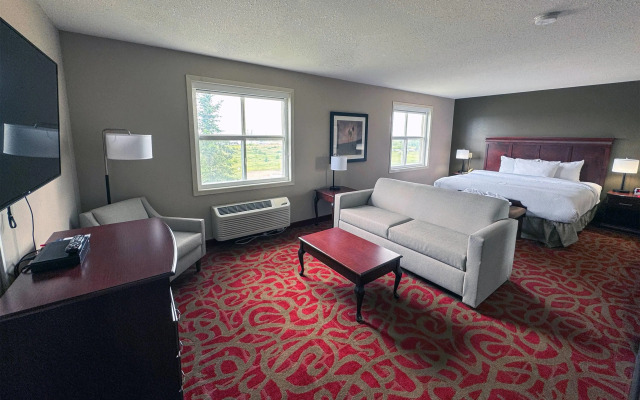 Ramada by Wyndham Sherwood Park