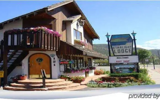 Starlight Lodge