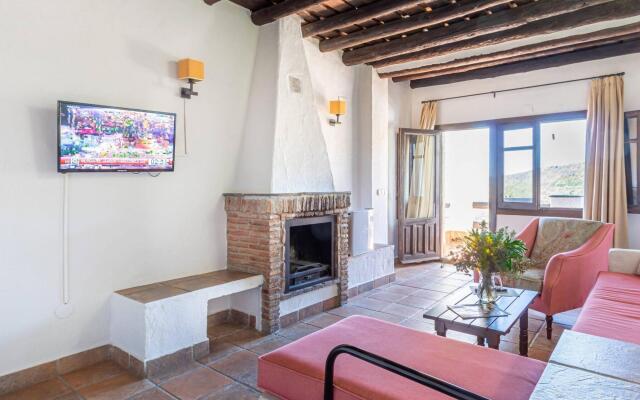 Romantic apartment in Granada with shared pool