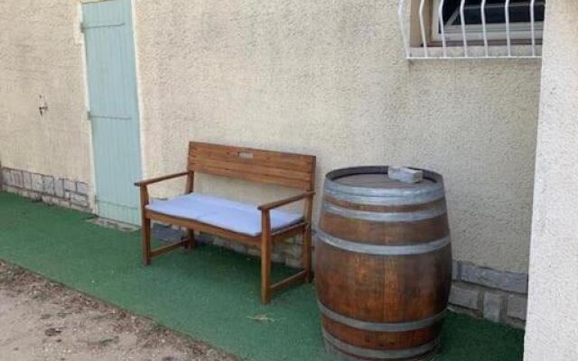 Villa Familiale avec Piscine au coeur de 1200m² de jardin..