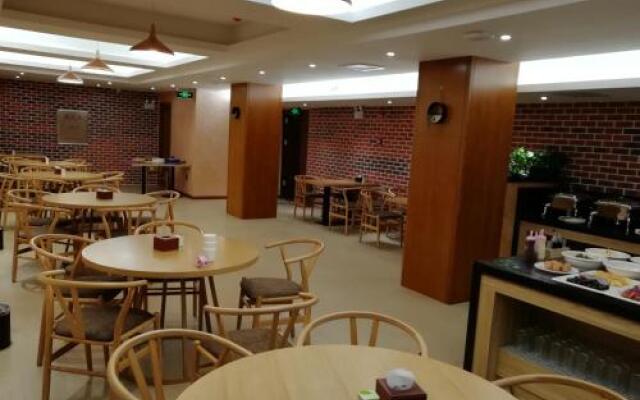 Zhuoyue Hotel Central Street Harbin